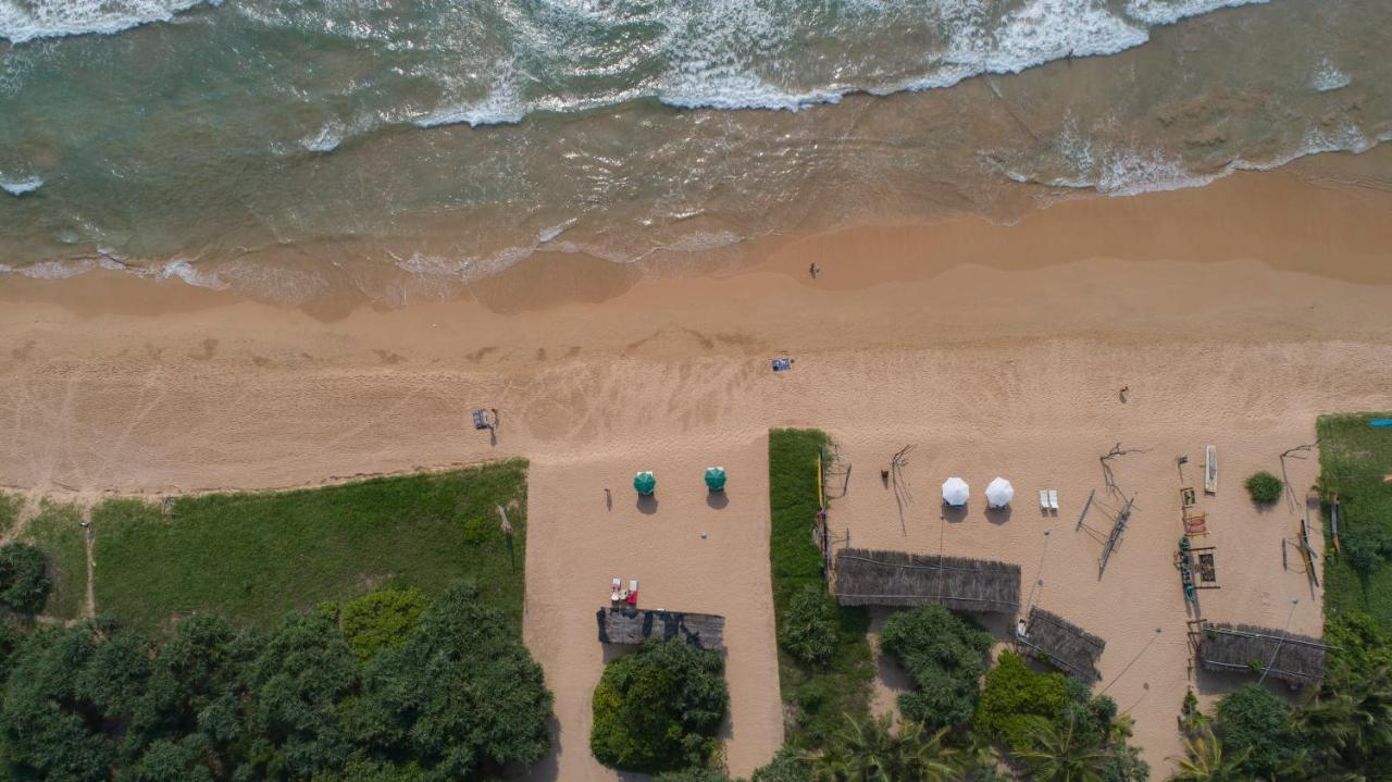 Palm Beach Inn & Sea Shells Cabanas Bentota Extérieur photo